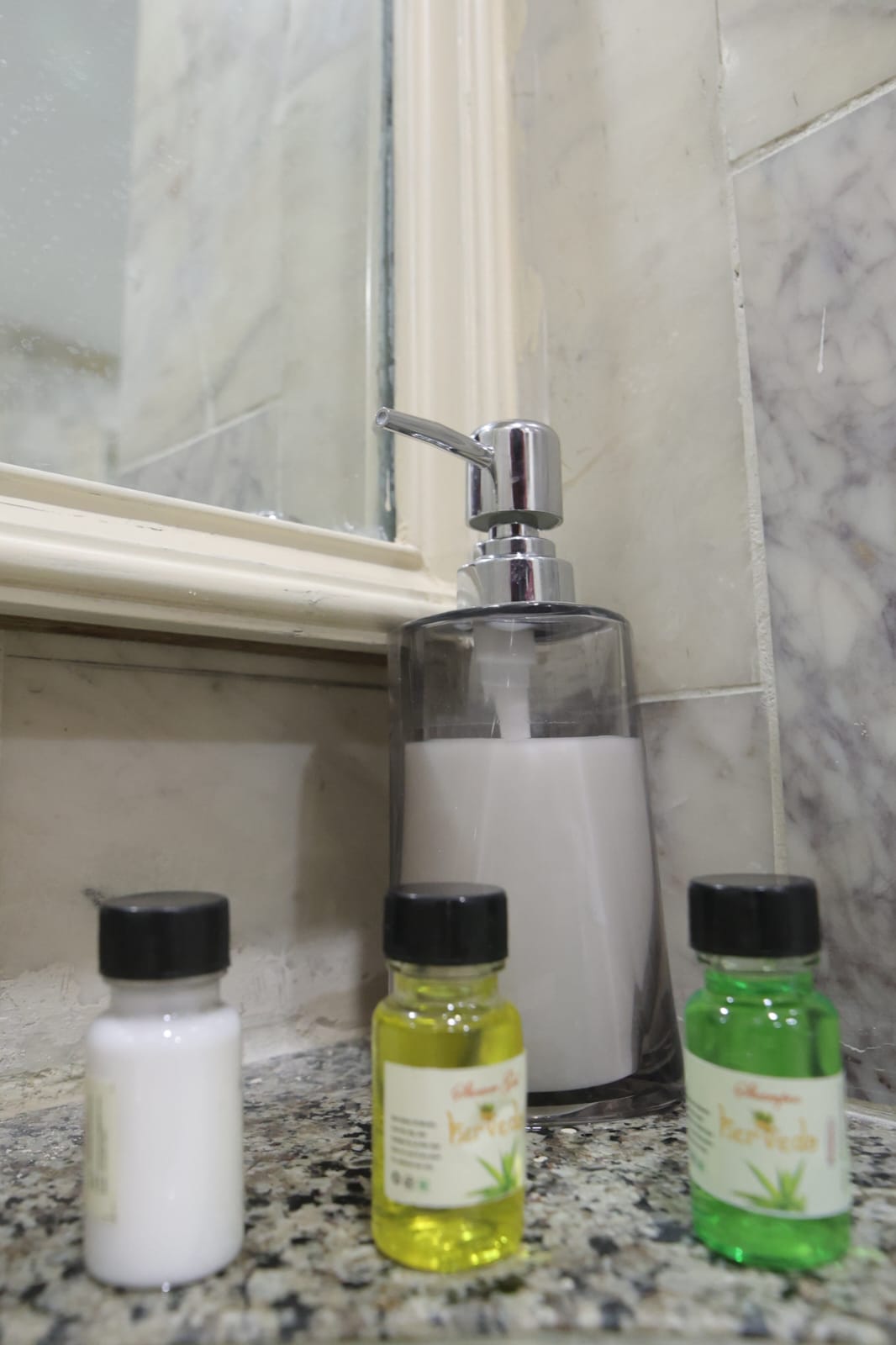 Luxury Rooms for a Short Stay in Jawahar Nagar, Jaipur--Jaipur